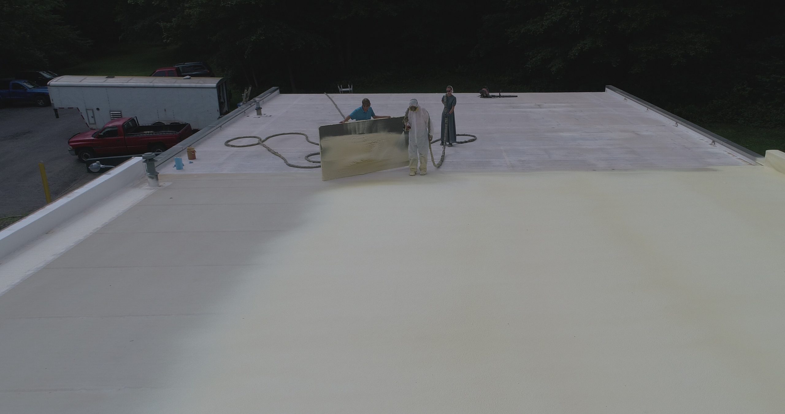 The Best Time of Year for Commercial Roofing Projects