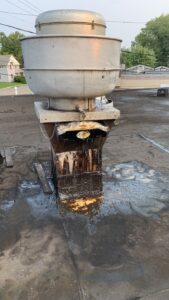 grease output on restaurant roof