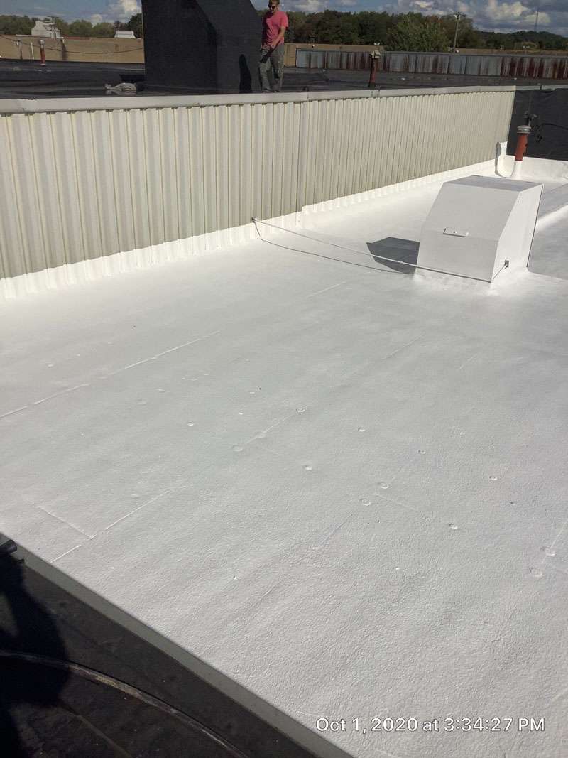 spray-polyurethane-foam-roof-install14